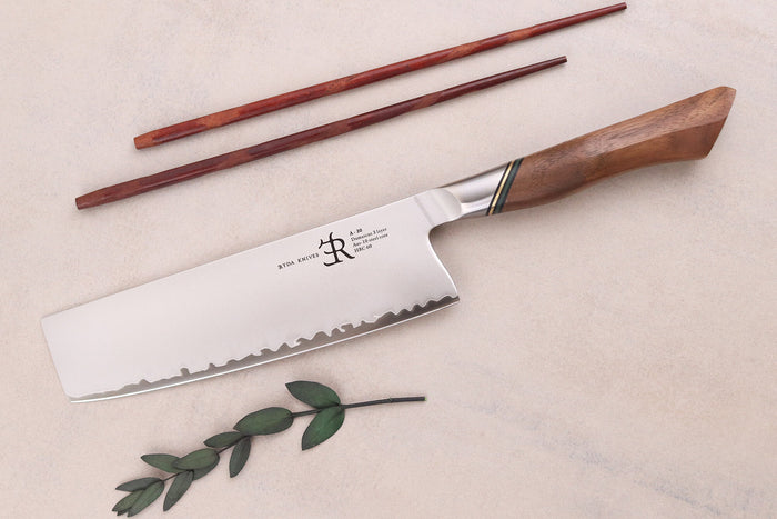 Couteau nakiri 18cm Ryda Knives A-30 San Maï et manche en noyer