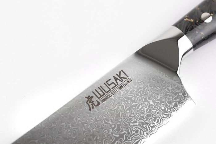Couteau nakiri Wusaki Sakin Damas 10Cr 17cm manche en fibre de carbone et feuille d'or
