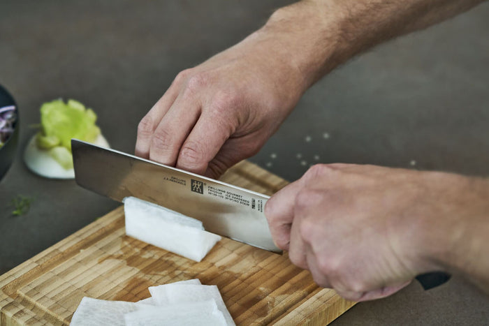 Couteau nakiri ZWILLING Gourmet 17cm manche riveté