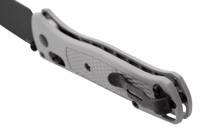 Couteau pliant Benchmade Bugout Storm Gray 535BK-08 manche Grivory gris 10,7cm