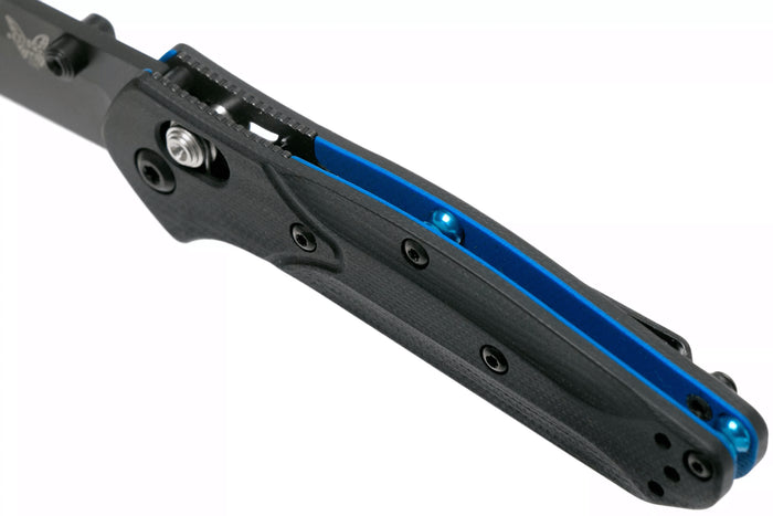Couteau pliant Benchmade Mini Osborne 945BK-1 lame noire tanto manche G10 noir 9,8cm