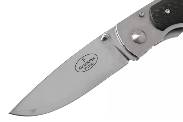 Couteau pliant Fallkniven P3G manche fibre de carbone noir 10,3cm + étui Cordura