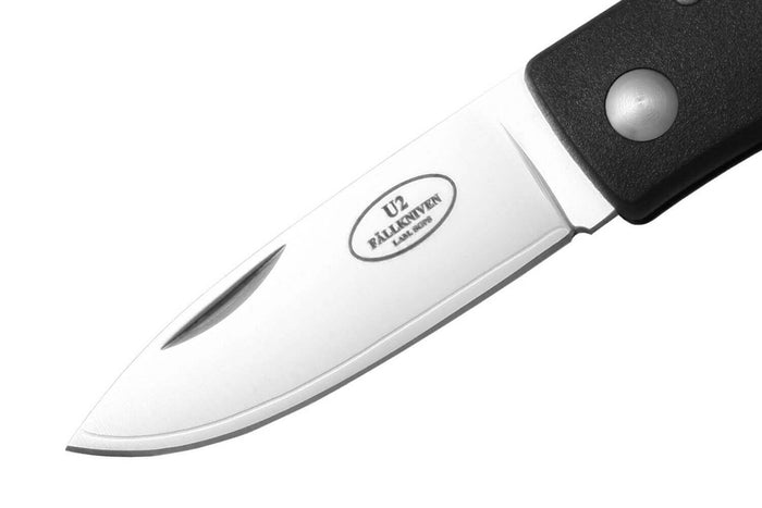 Couteau pliant Fallkniven U2 manche grilon noir 8,6cm