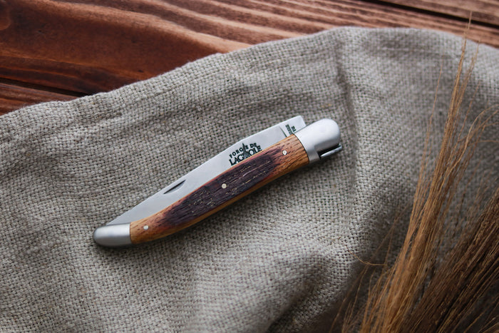 Couteau pliant Forge de Laguiole manche en chêne de barrique 11cm