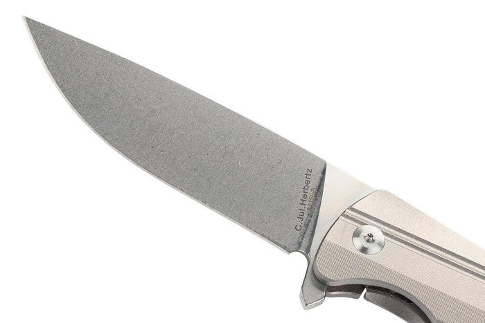 Couteau pliant Herbertz 533211 manche léger et robuste en titane 10,4cm