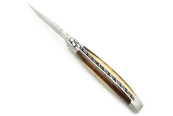 Couteau pliant Laguiole Village manche en pistachier 12cm avec mitre