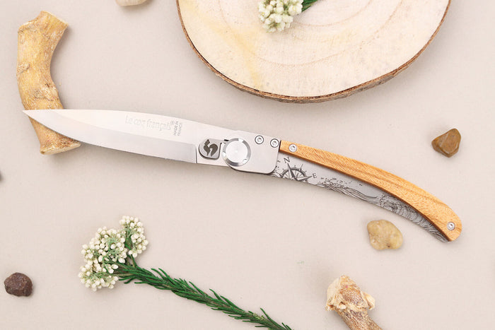 Couteau pliant Le Coq Français Nautic artisanal manche bois d'olivier 11,5cm + étui