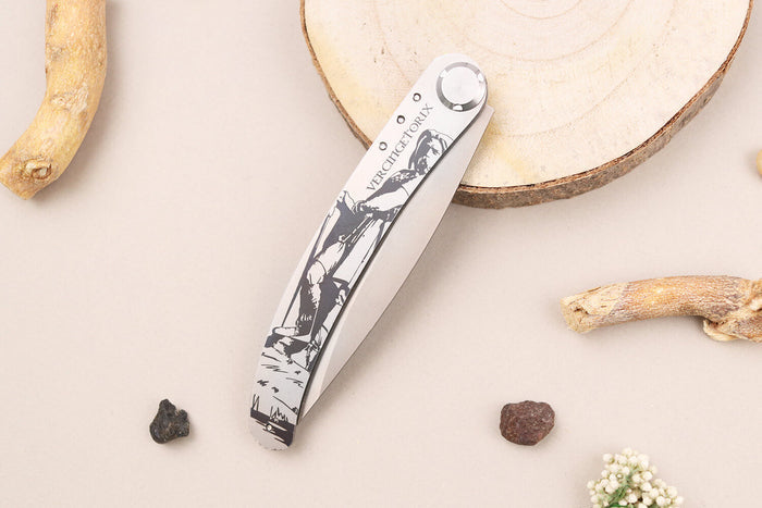 Couteau pliant Le Coq Français Vercingétorix artisanal manche bois de violette 11,5cm + étui