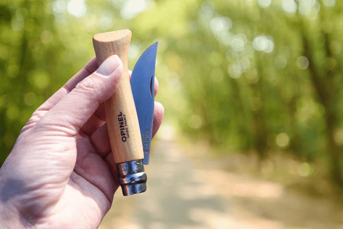Couteau pliant Opinel Tradition Inox n°09 lame 9cm manche hêtre