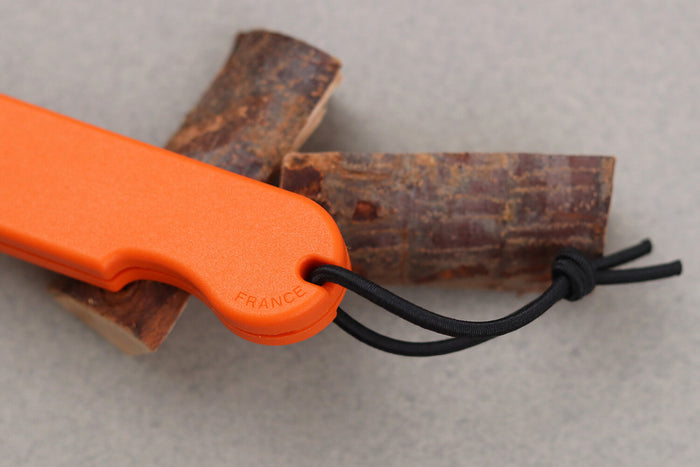 Couteau pliant Skult français éco-responsable La Surfeuse manche orange 10cm