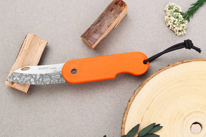 Couteau pliant Skult français éco-responsable Le Tatoué manche orange 10cm
