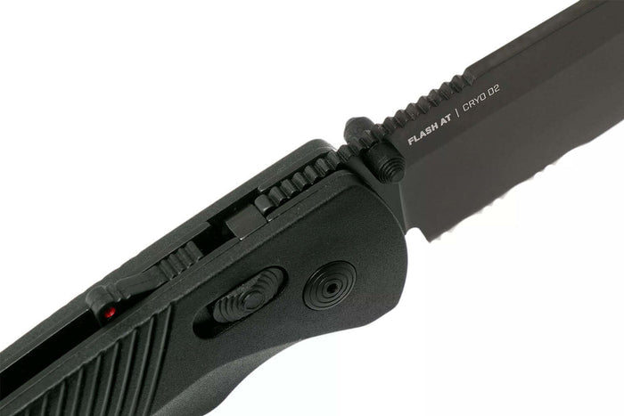 Couteau pliant SOG Flash At Blackout SGFLASHSBK manche en FRN noir 11,6cm