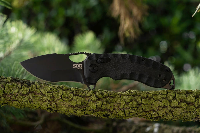 Couteau pliant SOG Kiku XR Black SGKIKUXRBK manche G10/carbone noir 10,9cm
