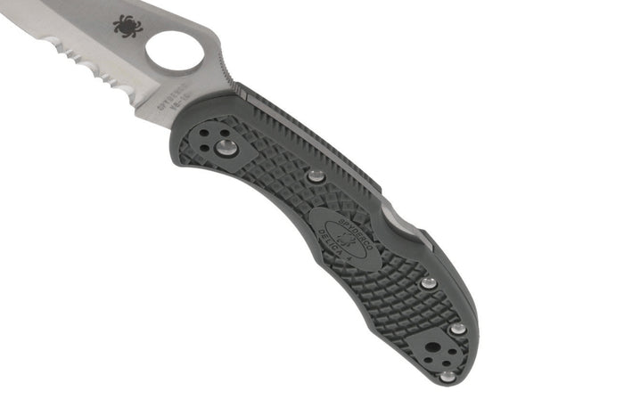 Couteau pliant Spyderco Delica 4 C11PSFG vert feuillage en nylon/fibre de verre 10,8cm