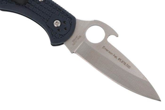 Couteau pliant Spyderco Delica 4 Wave C11PGYW manche fibre de verre noir 10,8cm