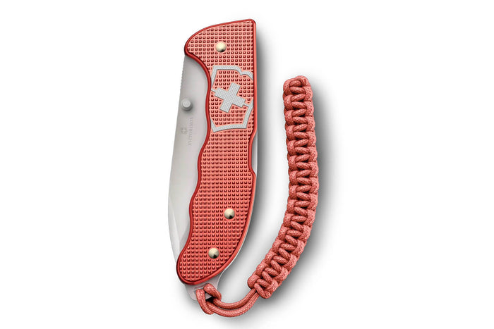 Couteau pliant Victorinox Evoke Alox 0.9415.L25 Édition Limitée 2025 manche alox stone rouge 13,6cm