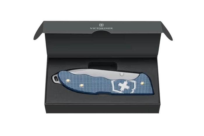 Couteau pliant Victorinox Evoke Alox Bleu glacier Édition limitée 2026