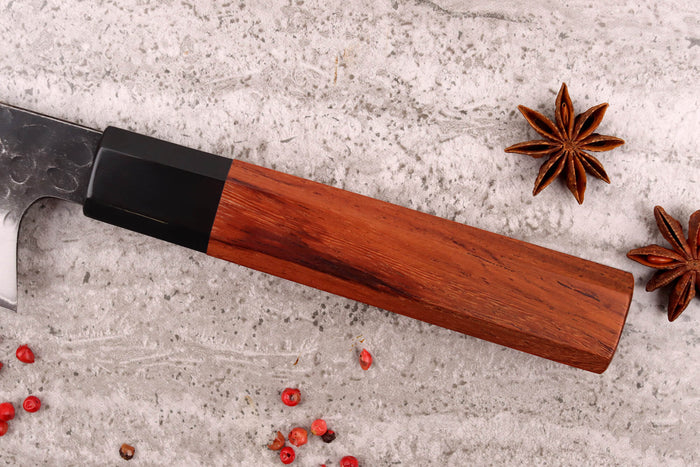 Couteau sakimaru Sayuto Séquoia San Mai martelé 20cm