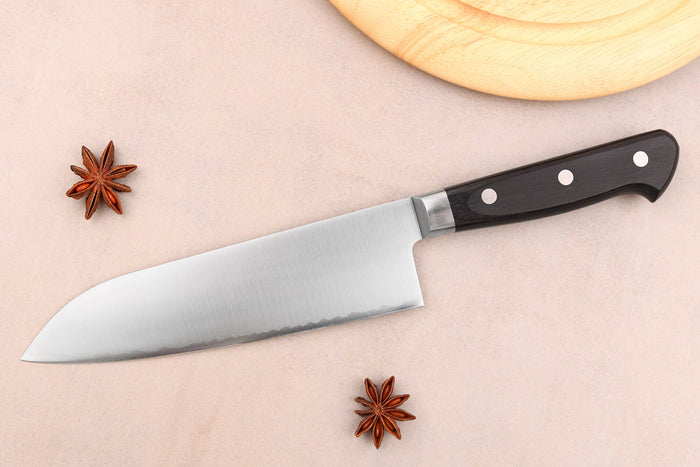 Couteau santoku 16,5cm japonais artisanal Takamura VG10 Poli