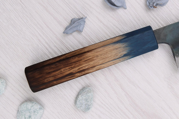 Couteau santoku 16,5cm japonais artisanal Yoshihiro Rugged Black