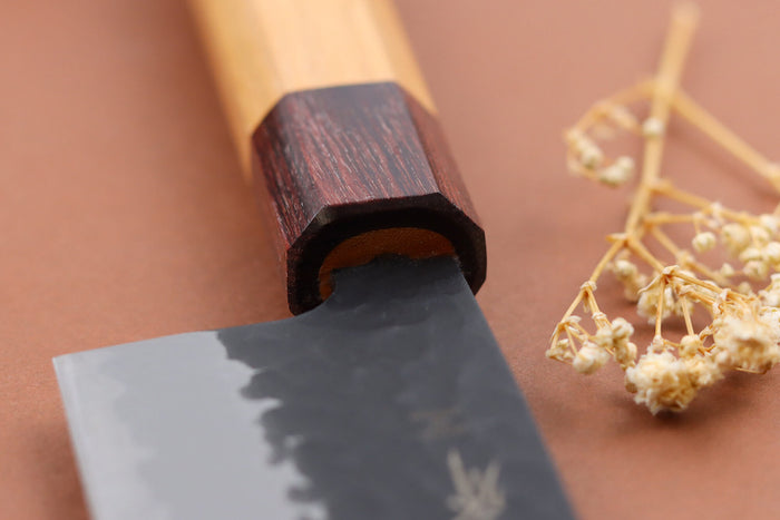 Couteau santoku 16,5cm japonais Sakai Takayuki AS brut de forge