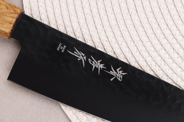 Couteau santoku 17cm japonais Sakai Takayuki Kurokage VG10 manche en chêne brûlé