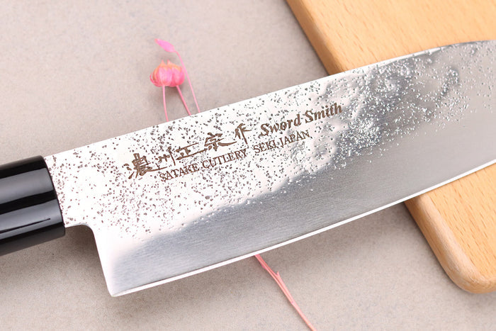 Couteau santoku 17cm japonais Satake Cutlery Nashiji manche en magnolia