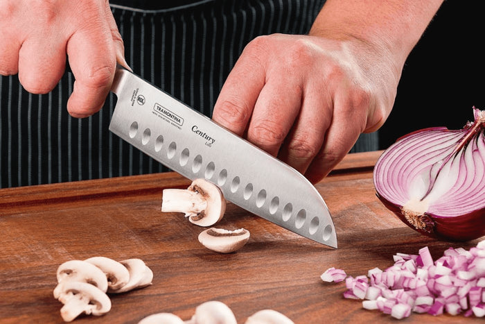 Couteau santoku Tramontina Century lame forgée 13cm manche polycarbonate noir
