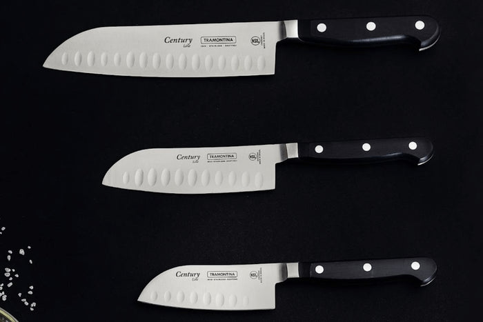 Couteau santoku Tramontina Century lame forgée 13cm manche polycarbonate noir
