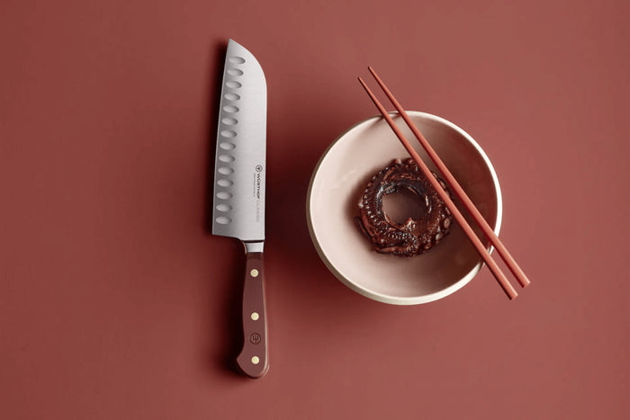 Couteau santoku Wusthof Classic Colour Tasty Sumac lame alvéolée 17cm