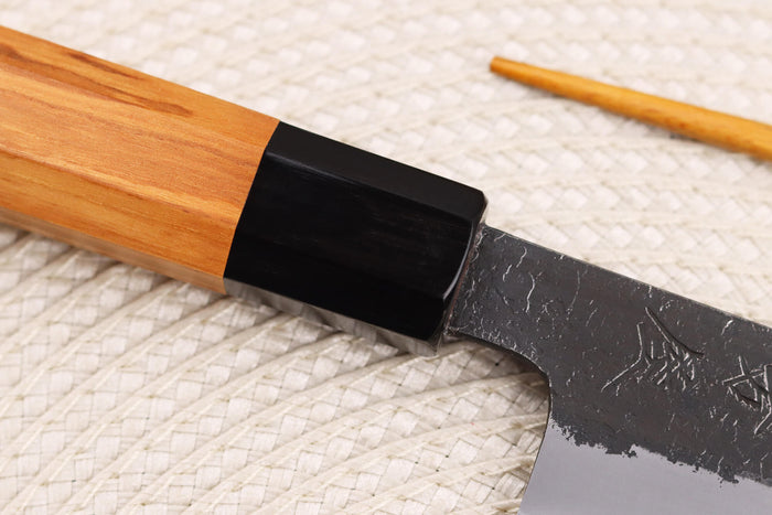 Couteau universel 13,5cm japonais artisanal Hinoura Mutsumi Ajikataya Black Nashiji
