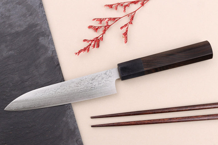 Couteau universel 13,5cm japonais artisanal Makoto Kurosaki VG7 Damas