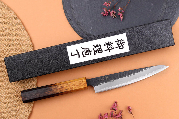Couteau universel 13,5cm japonais artisanal Yuzo Black AS chêne brûlé