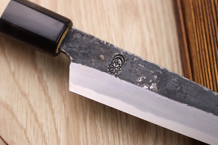 Couteau universel 15cm japonais artisanal Sakai Kikumori Kikuzuki Kuro