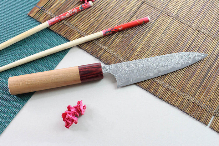 Couteau universel japonais artisanal Yoshimi Kato 12cm VG10 Nickel Damascus cerisier