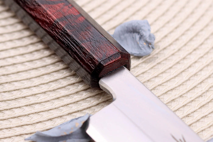 Couteau yanagiba japonais 21cm Sakai Takayuki Nanairo manche en résine laqué rouge