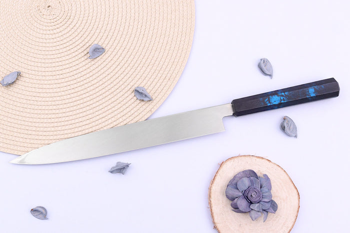Couteau yanagiba japonais 27cm Sakai Takayuki Nanairo manche en résine laqué bleu