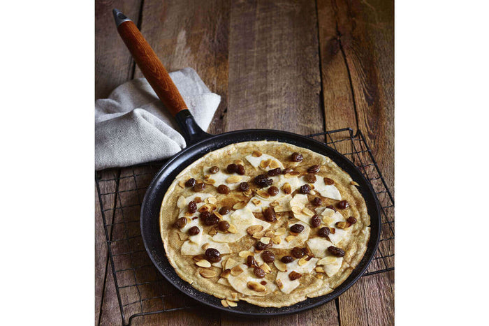 Crêpière en fonte émaillée STAUB noire 28cm manche bois