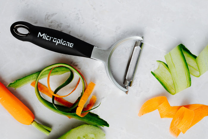 Éplucheur Microplane lame droite en acier inoxydable