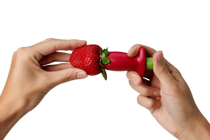 Equeuteur de fraise Chef'n StemGem en acier inox rouge