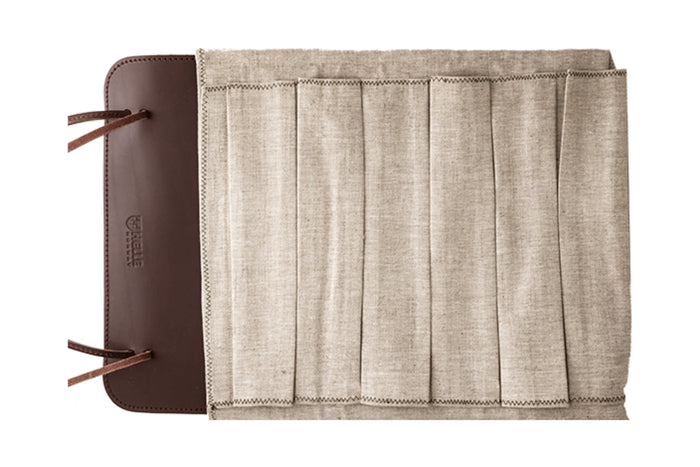 Étui pour 6 couteaux Helle H701 en cuir marron