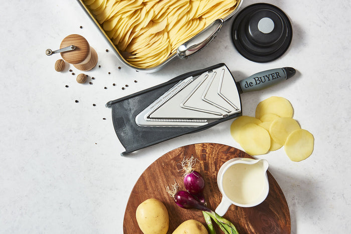 Mandoline De Buyer Kobra noire avec poussoir