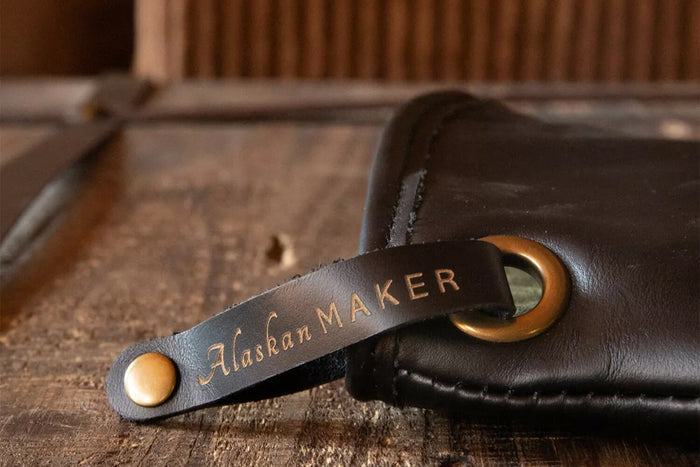 Manique Alaskan Maker Defender noir et vert en cuir