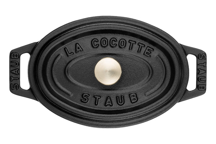 Mini cocotte Staub ovale en fonte émaillée noir mat 11cm