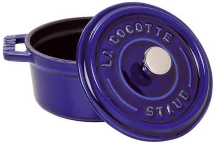 Mini cocotte Staub ronde en fonte émaillée bleu intense 10cm