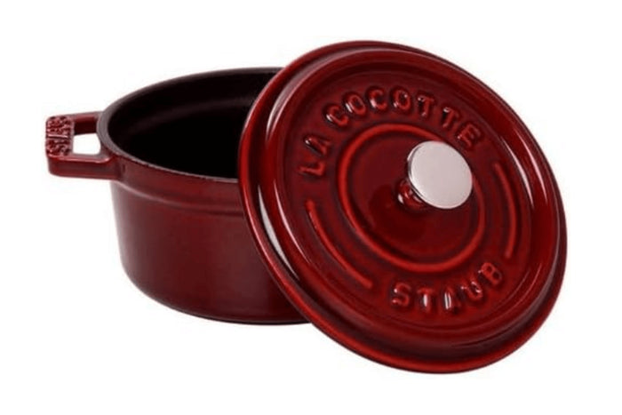 Mini cocotte Staub ronde en fonte émaillée grenadine 10cm