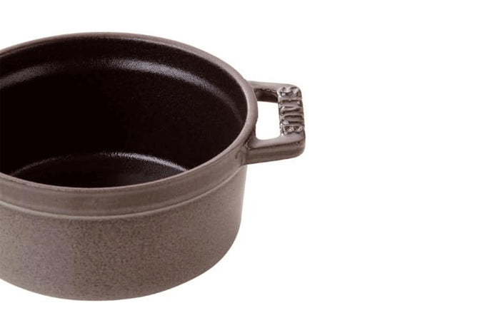 Mini cocotte Staub ronde en fonte émaillée gris graphite 10cm