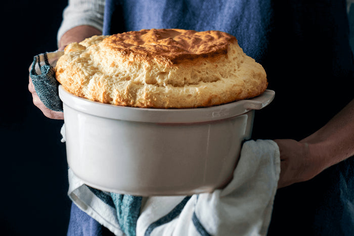 Moule à soufflé Peugeot Appolia en céramique écru diamètre 22cm