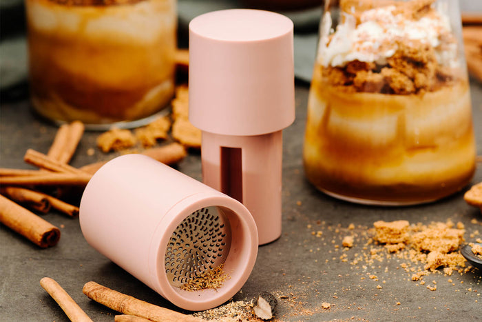 Moulin à épices Microplane 2-en-1 Bouton de Rose