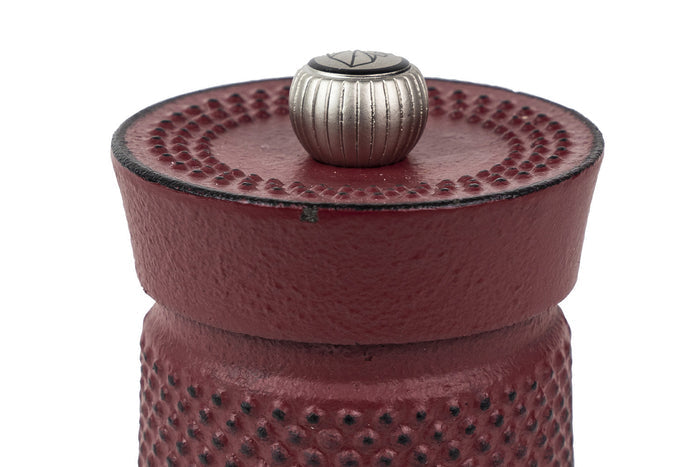 Moulin à poivre manuel Peugeot Bali Fonte en fonte rouge mat 8cm